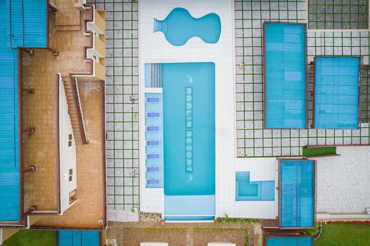 Pool 52 of 83