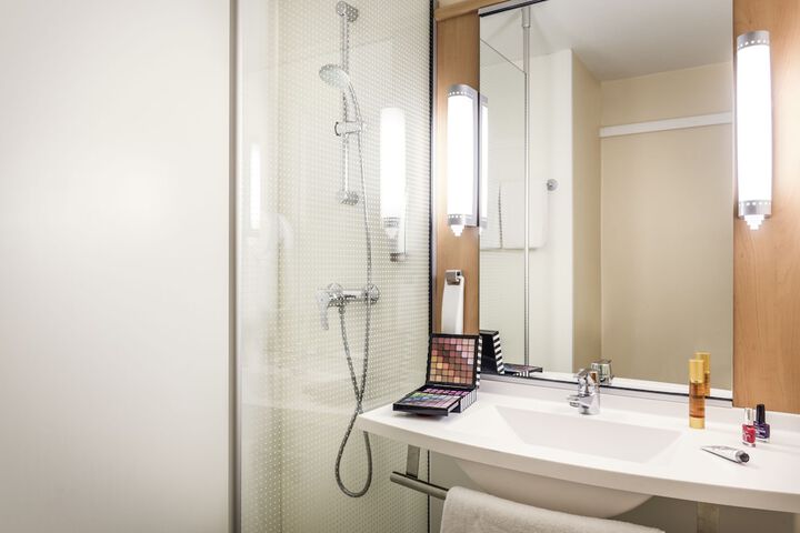 Bath Photo