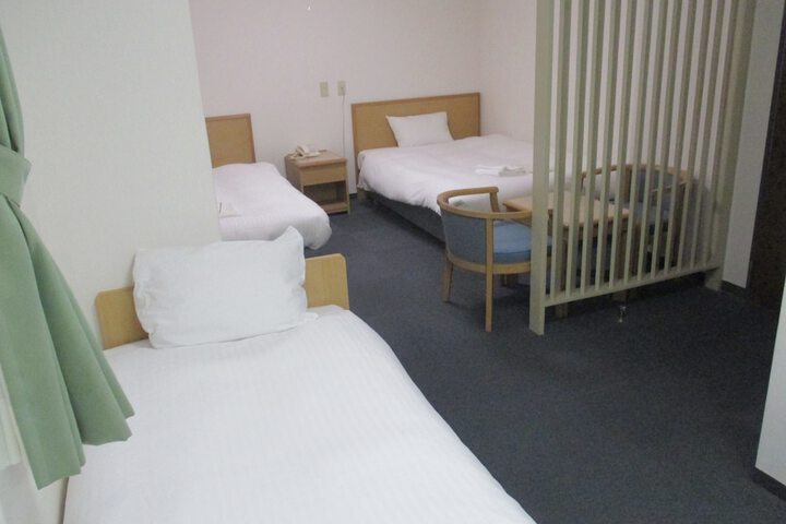 Room 22 of 47