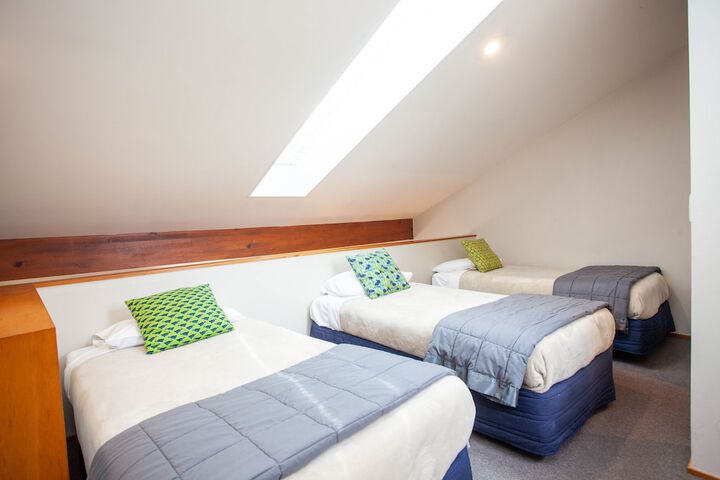 Room 20 of 163