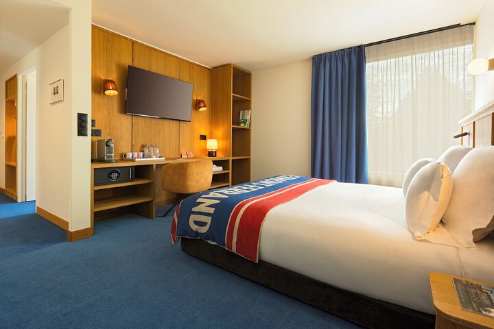 Room 25 of 71