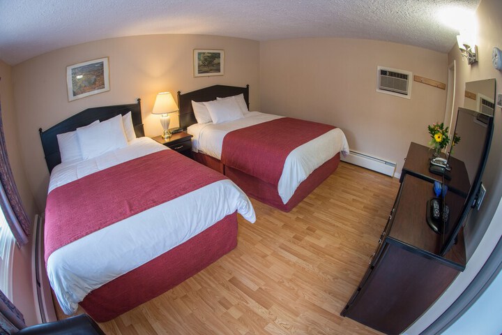 Room 12 of 151