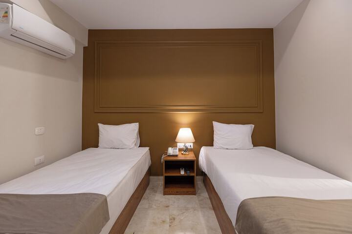 Room 21 of 74