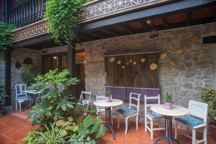 Hotel Exterior 41 of 55