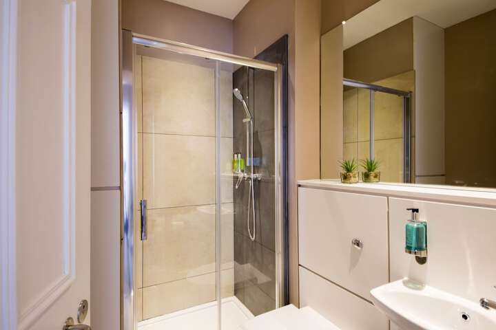 Clean Restrooms
