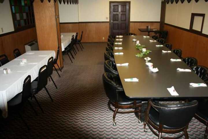 Ballroom/Hall 4 of 8