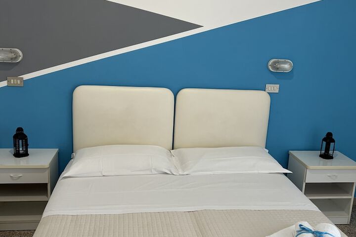 Room 13 of 41