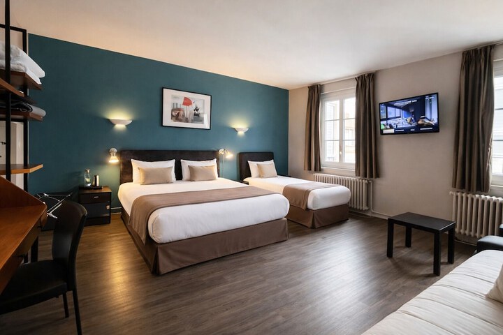 Room 35 of 75