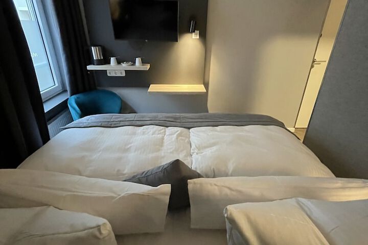 Room 18 of 41