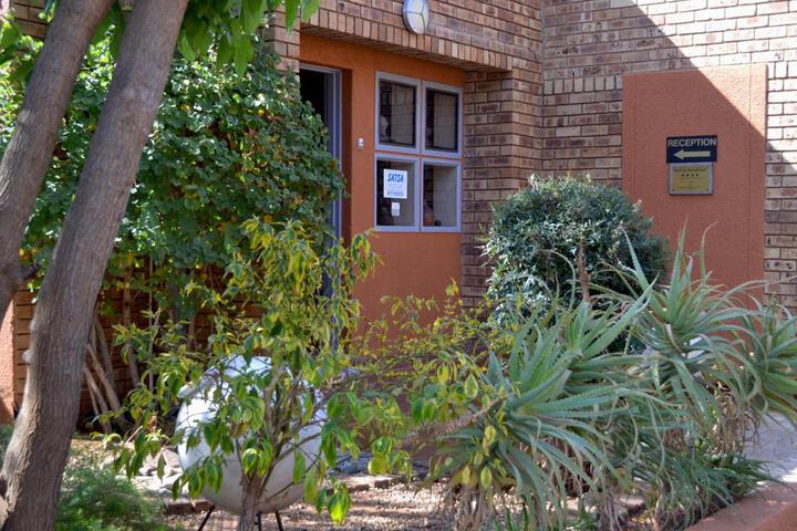 Boga Legaba Guest House & Conference Centre in Johannesburg