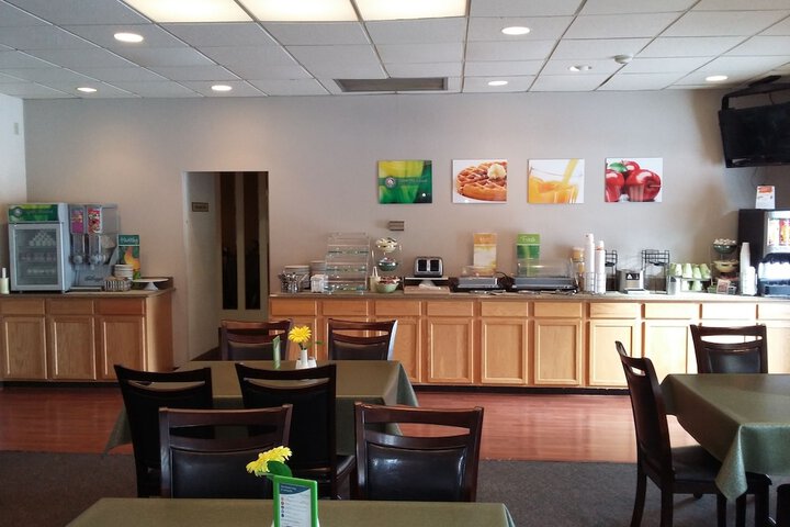 Breakfast/Coffee Service 59 of 71