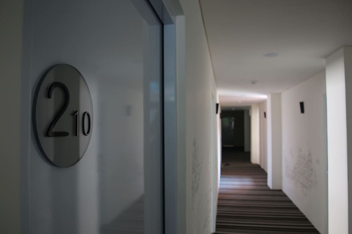 Ballroom/Hall 40 of 41