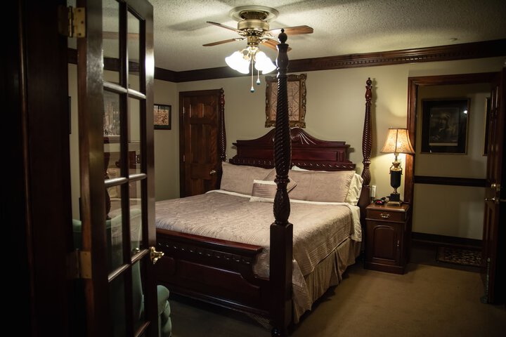 Room 5 of 35