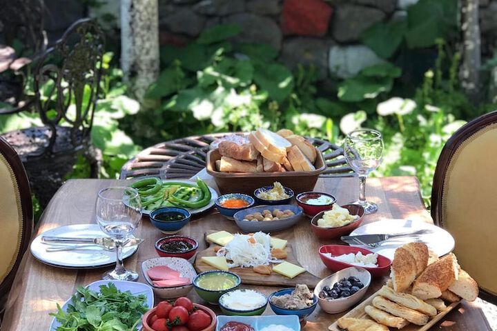 Breakfast/Coffee Service 18 of 22