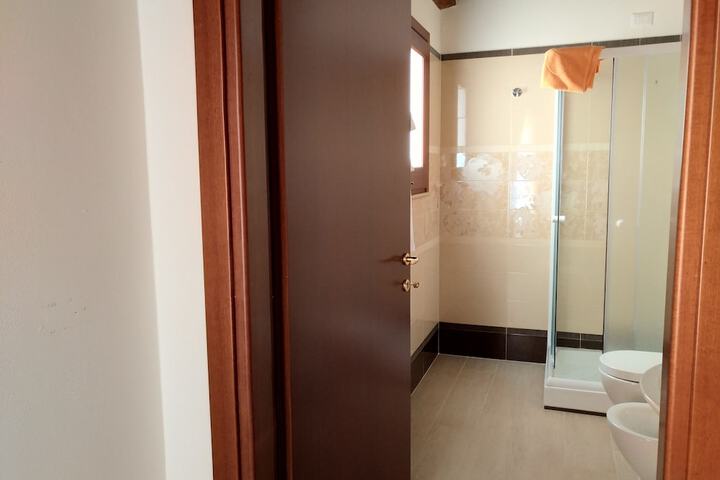 Room 39 of 97