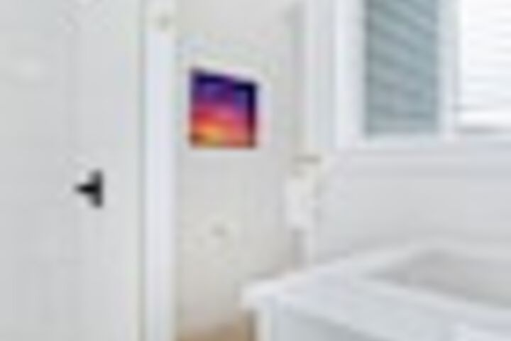Room 857 of 984