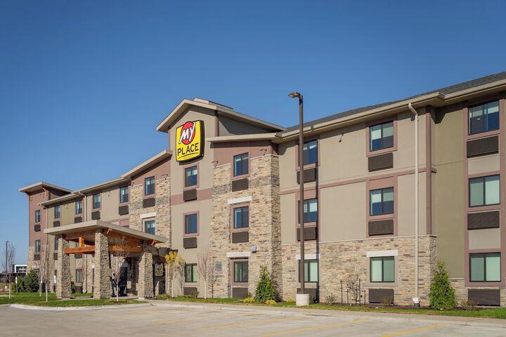 My Place Hotel-East Moline / Quad Cities IL in East Moline, IL