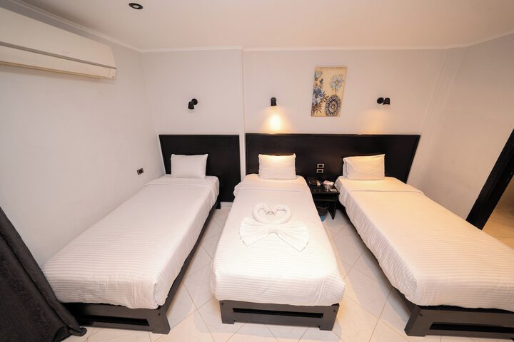 Room 55 of 107