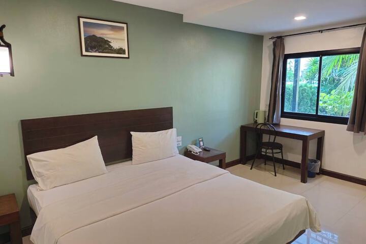 Room 17 of 45