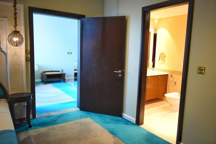 Room 29 of 120