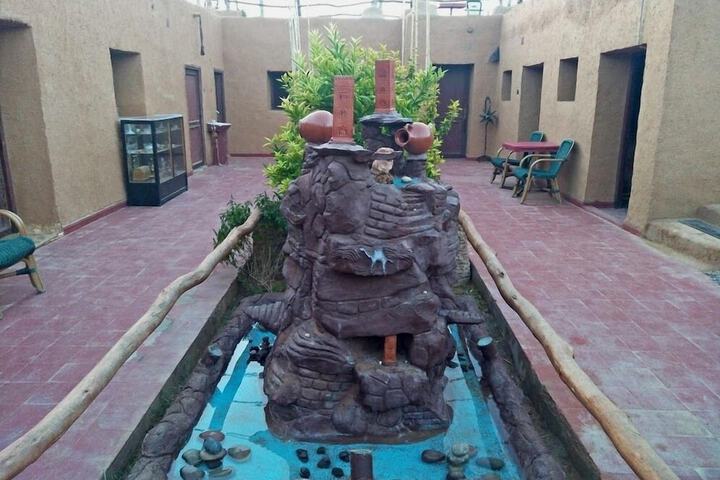 Hotel Exterior 24 of 31