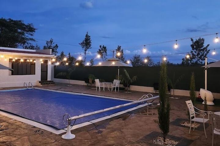Pool 8 of 30