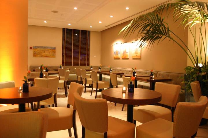 Guest Lobby