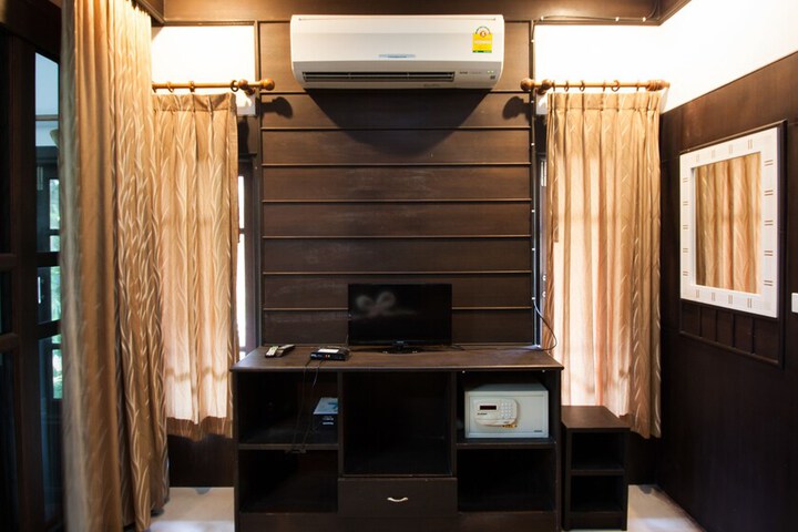 Room 16 of 59