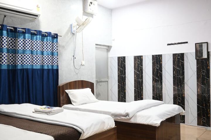 Room 20 of 25