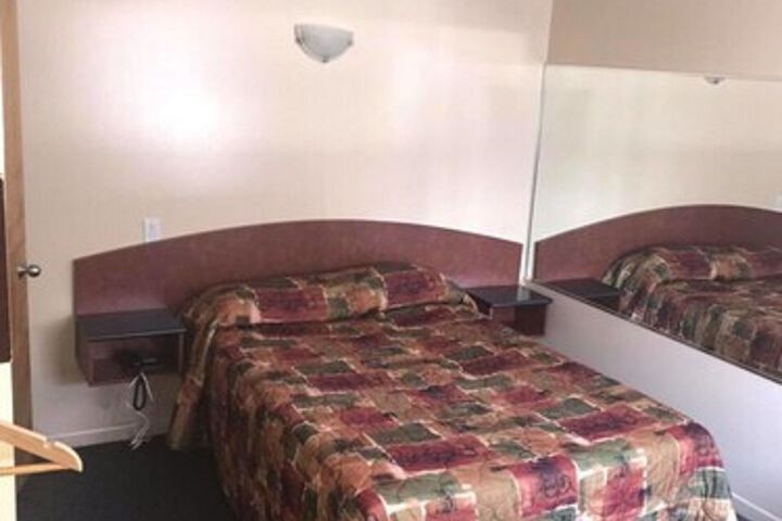 Room 14 of 20