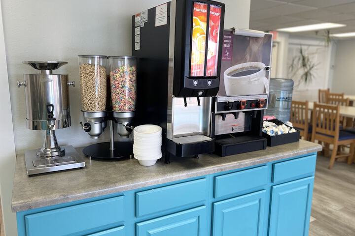 Breakfast area