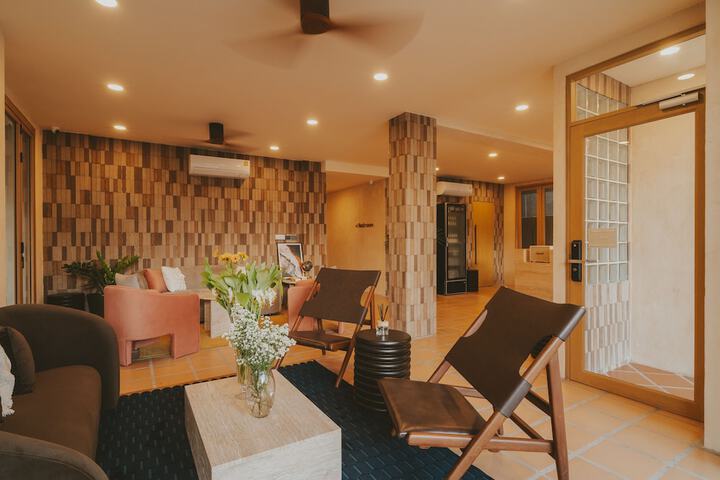 Hotel Interior 17 of 68