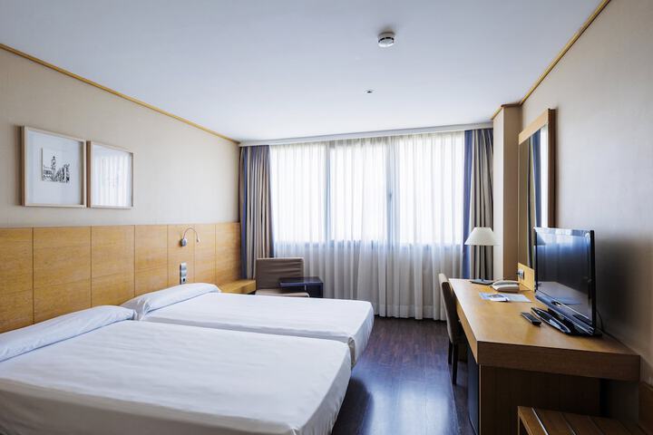 Room 17 of 61