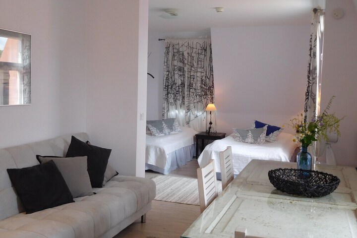 Room 30 of 70
