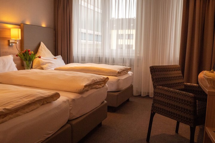 Room 21 of 75