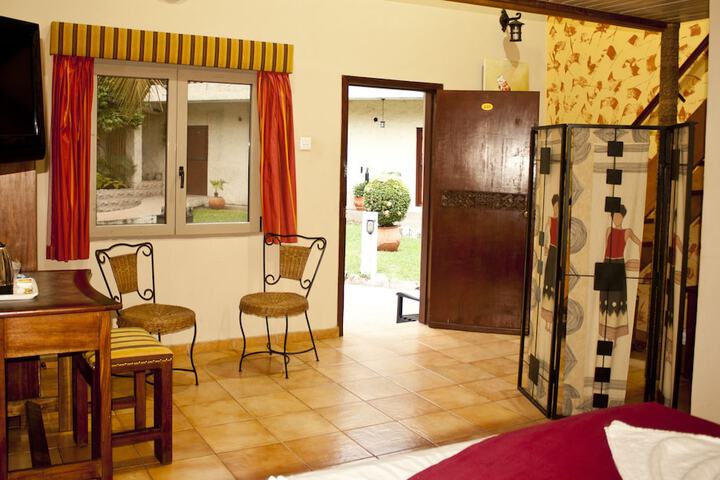 Room 30 of 64