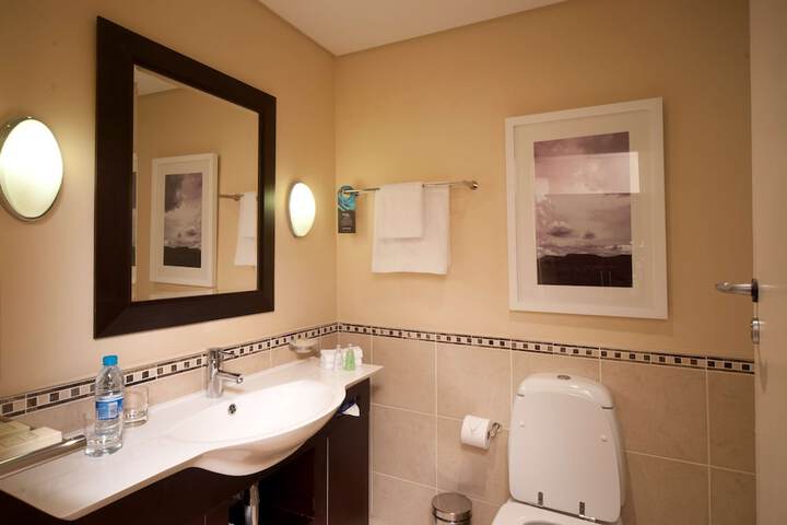 Room 16 of 47