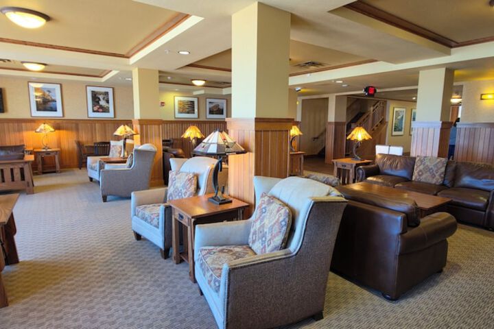 Guest Lobby