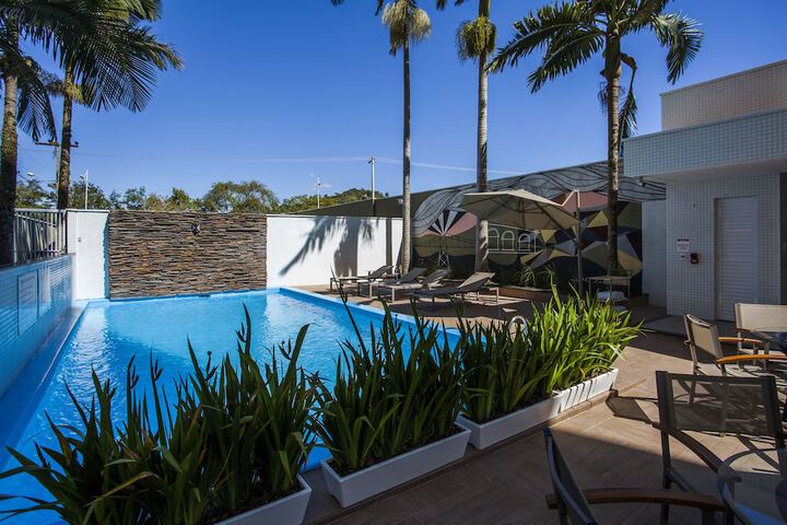 Pool 54 of 90