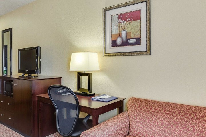 Room 8 of 57