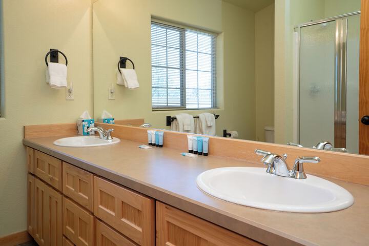 Room 49 of 92