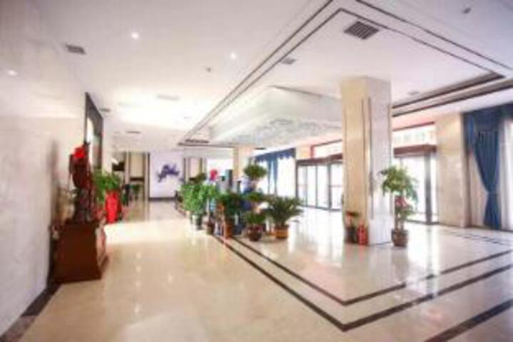 Galaxy International Hotel