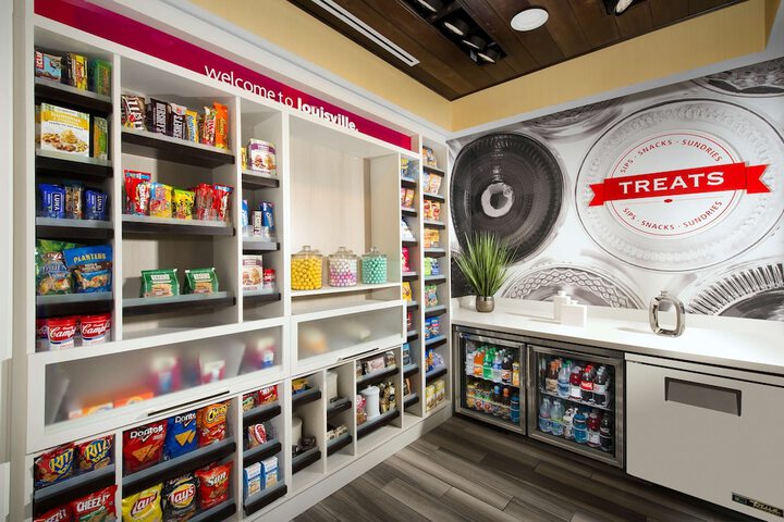 Snack bar