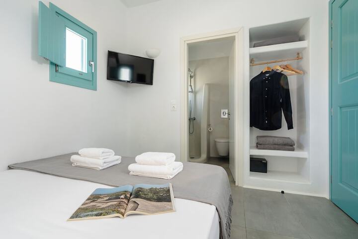 Room 30 of 89