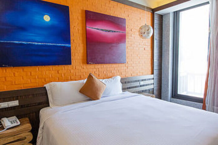 Room 19 of 30