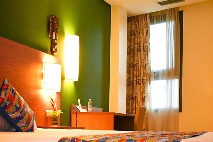 Room 15 of 55