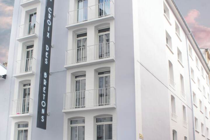 Hôtel Croix des Bretons Lourdes Pyrénées