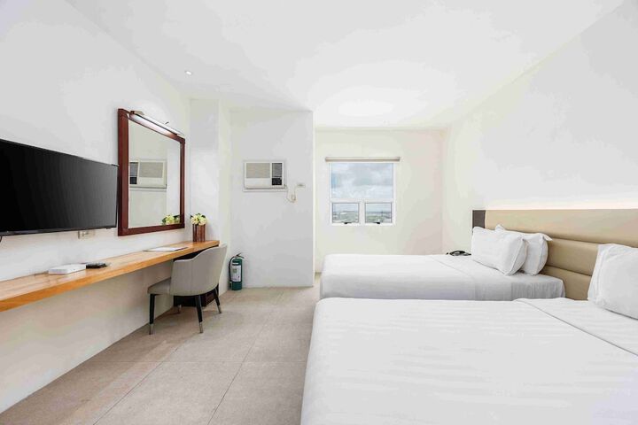 Room 25 of 36