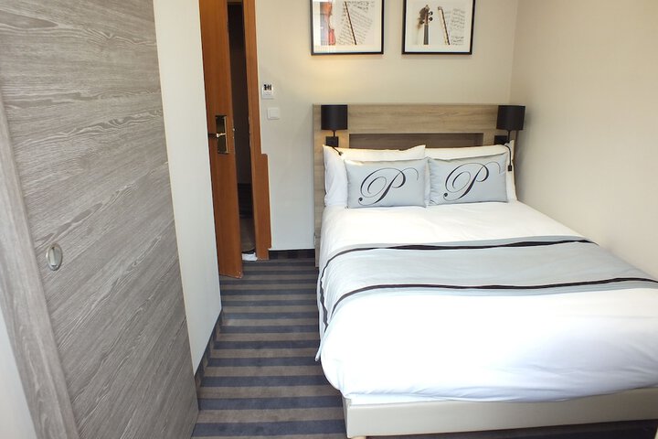 Room 18 of 58