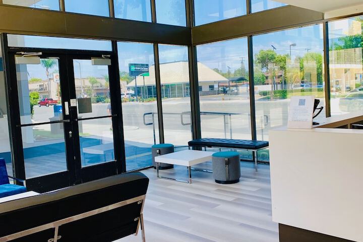 Breakfast/Coffee Service 34 of 42